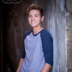 Meet your Posher, Drew